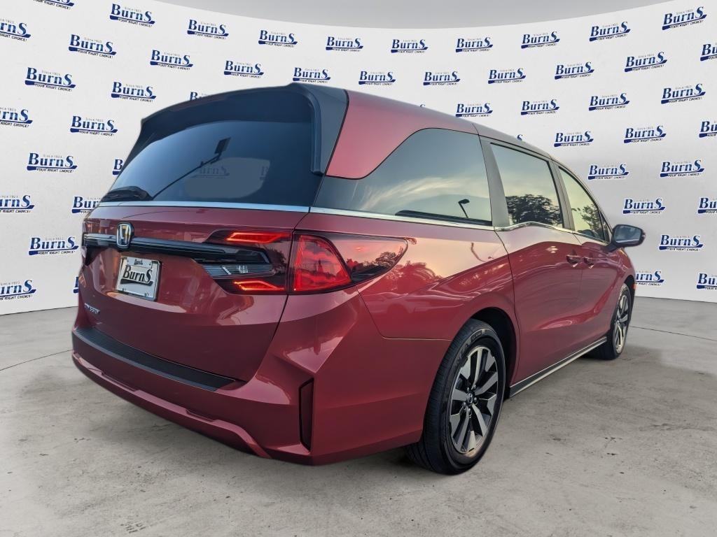 2026 Honda Odyssey — rear three-quarter view